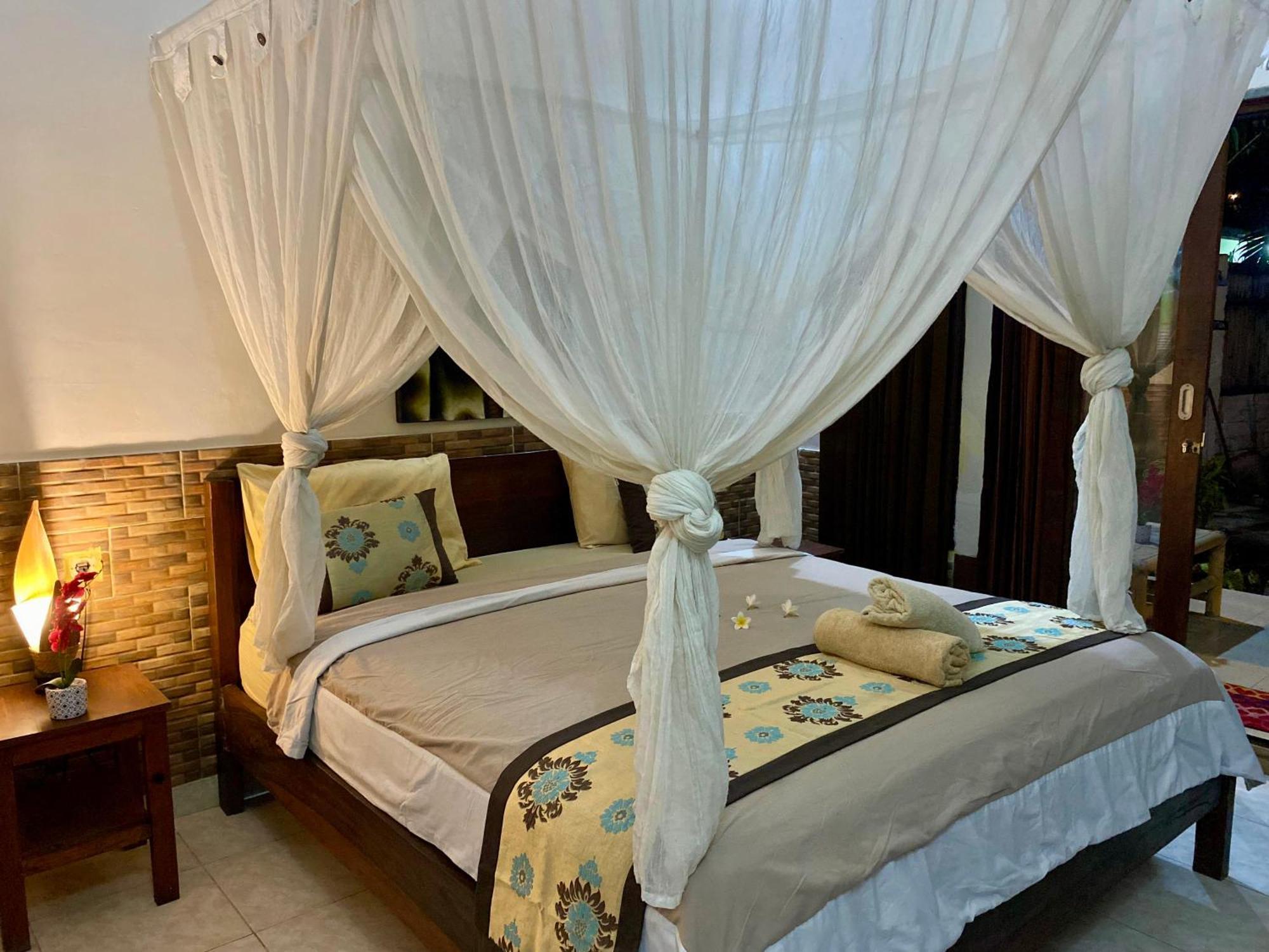 Zoe Bungalows Gili Trawangan Exterior foto